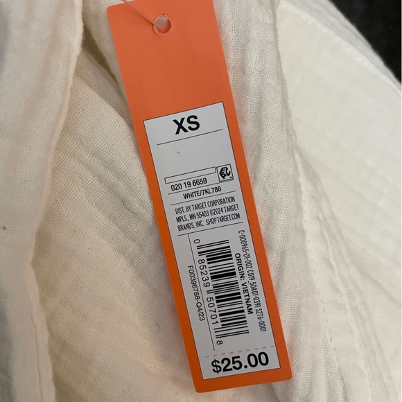 39. Colsie Linen Short Overalls, Off White, Size XS, NWT - Picture 4 of 7